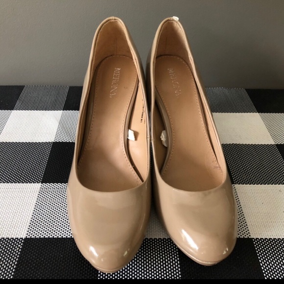 BRAND NEW! Nude heels, size 6 - Picture 3 of 3